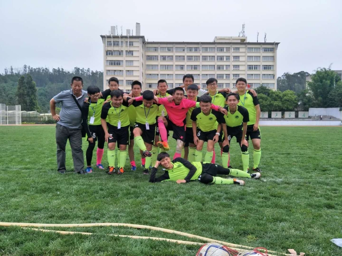 大学生足球周末联赛3