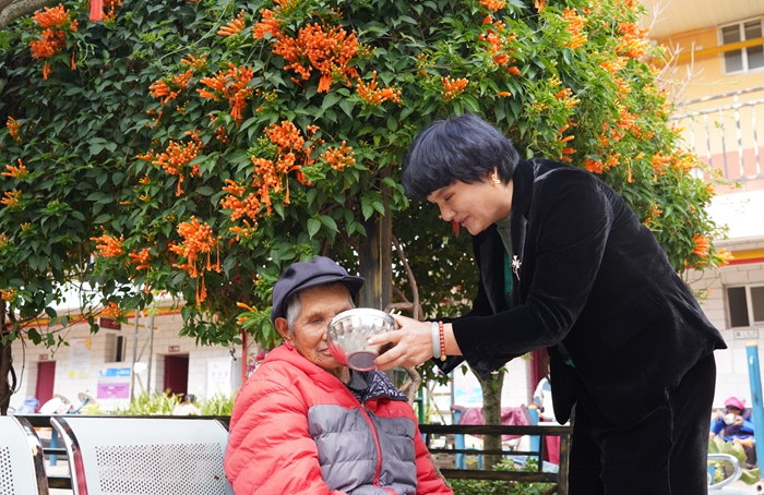 db6ddbad48af82fdb2eb635c7540204