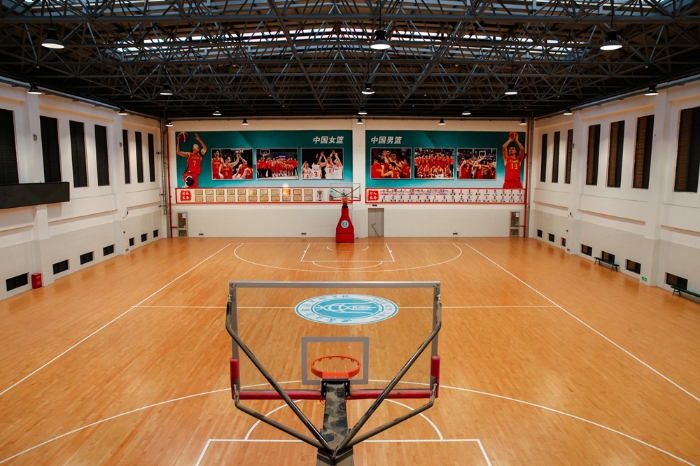 轮播6.NBA规格的室内篮球馆