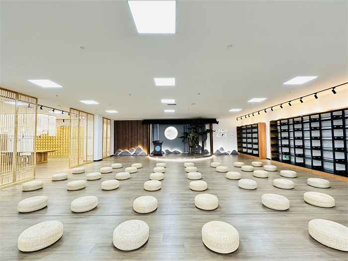 4.大气典雅的国学讲堂