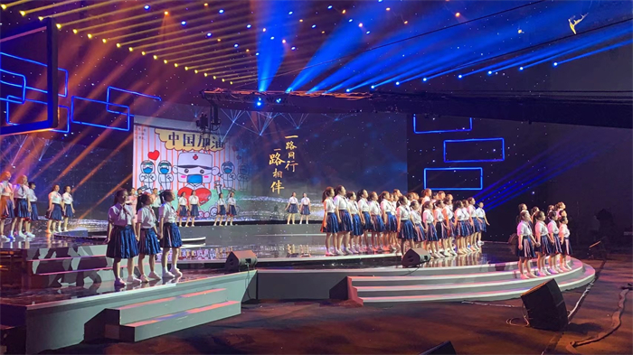 11、合唱团应邀参加由云南省委教育工委在云南电视台举办的《张桂梅思政大讲坛》第二期节目录制