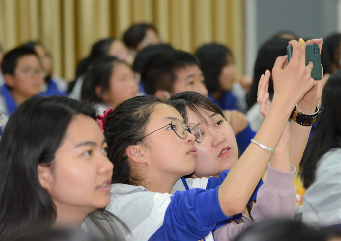 279c60a31559978763a44b5c1dd7813