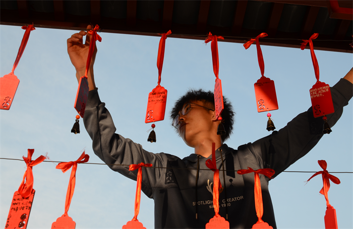 06bb4574d59a3307bd0cf5e62a2241a