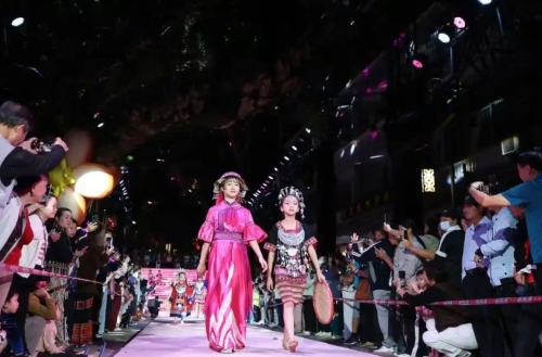 iShot_2025-10-17_10.45.19