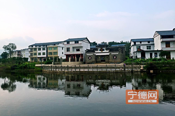 福建宁化石壁镇:穿上生态旅游的“新衣裳” 福建宁化石壁镇:穿上生态旅游的“新衣裳”