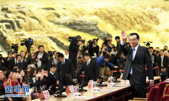 李克强总理与中外记者见面