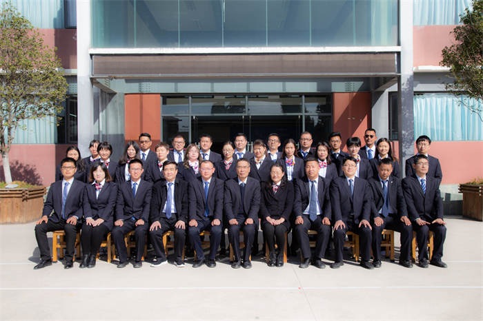 b4e4a4512d046233a576f4cf973a083