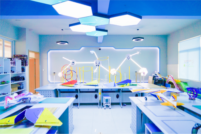 无人机教室 无人机教室