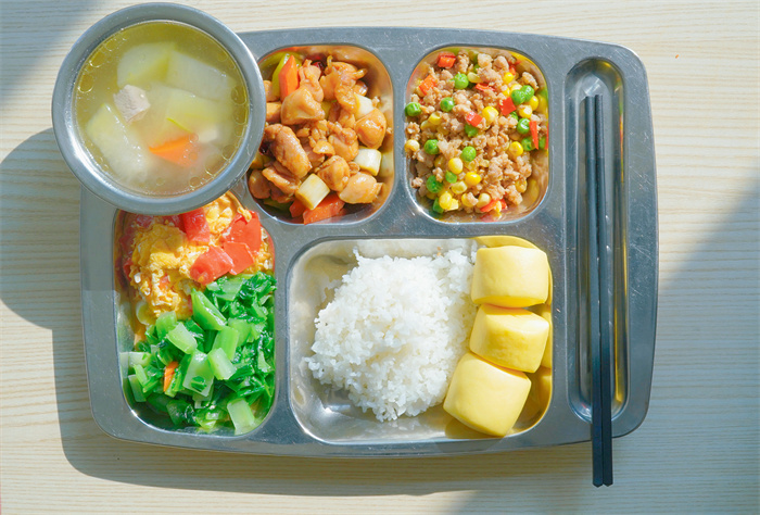 学生正餐 学生正餐