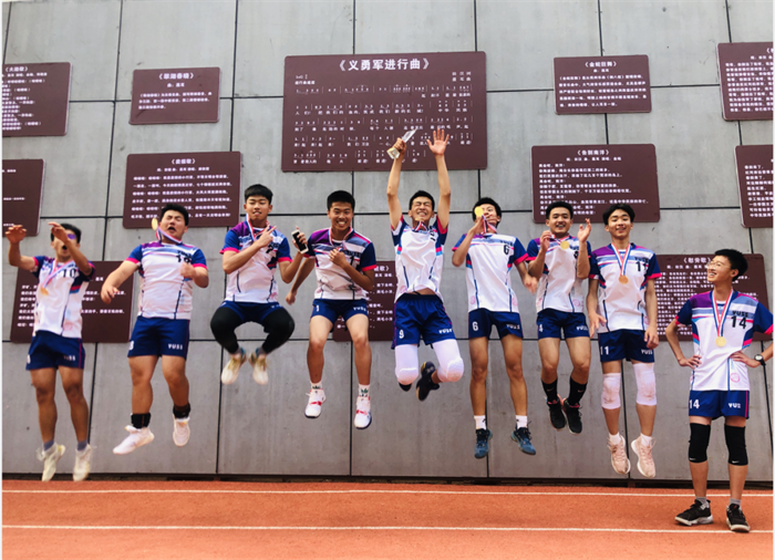 2021年5月22日,昆明市中学生“希望杯”排球赛夺冠 2021年5月22日,昆明市中学生“希望杯”排球赛夺冠