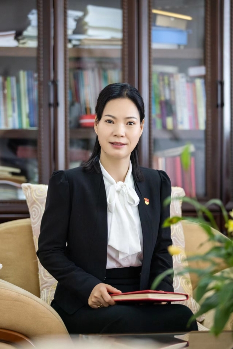 昆一中党委书记 昆一中西山学校教育集团总校长 昆一中附小校长 高富英 昆一中党委书记 昆一中西山学校教育集团总校长 昆一中附小校长 高富英