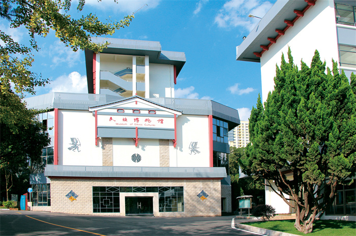 校园环境 (4) 校园环境 (4)