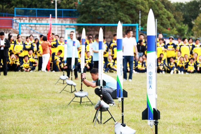 航天科普进校园 (2)