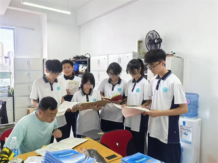 5466c9a644be4de769bf4ea9b193f77 5466c9a644be4de769bf4ea9b193f77