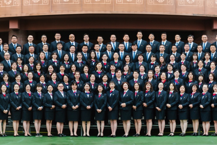 团结奋进的教师集体 团结奋进的教师集体