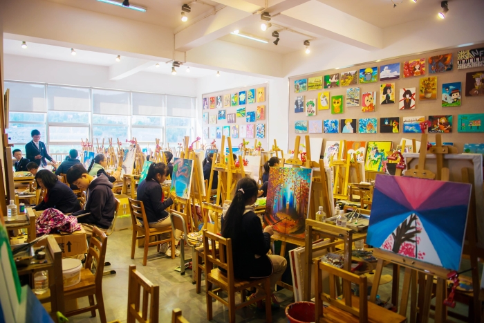 06 特色美术-创意油画 06 特色美术-创意油画