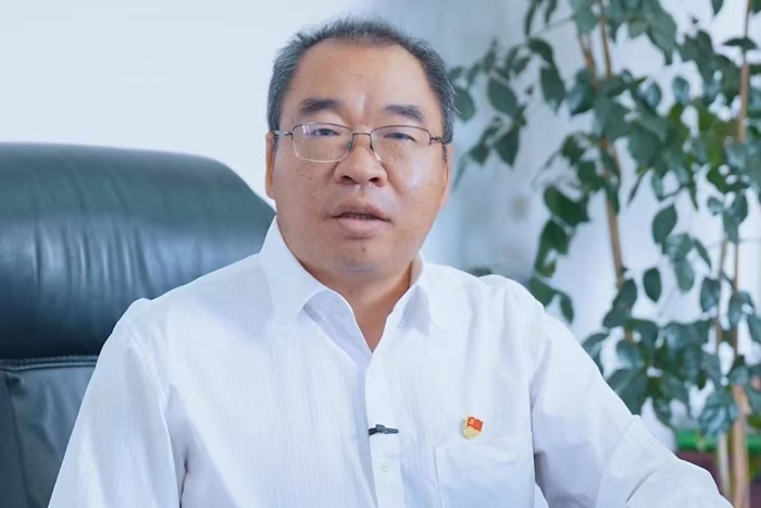 张启龙校长 张启龙校长