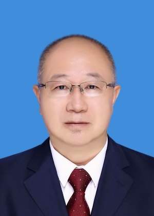 校长孙毅 校长孙毅