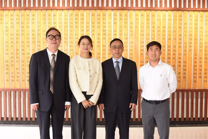 f409e6d58d302ada8996fa7a85f242f f409e6d58d302ada8996fa7a85f242f