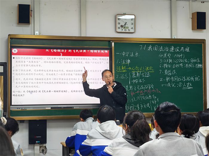 3a5a699745472888db33486f9e2f70a 3a5a699745472888db33486f9e2f70a