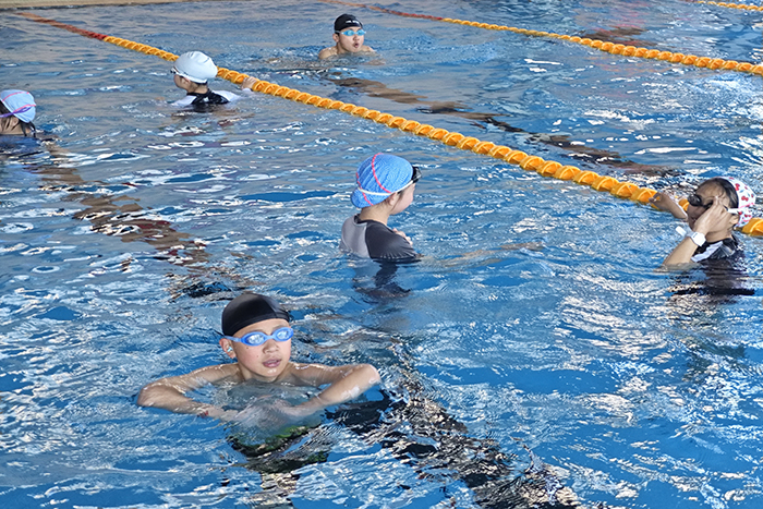 游泳课 游泳课