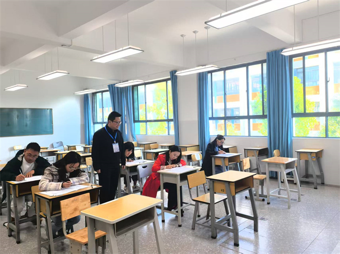 e4ad1cecb4d8de81db6aea461a90aba