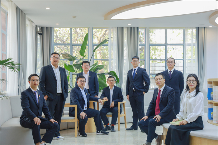 高中物理学科组 高中物理学科组