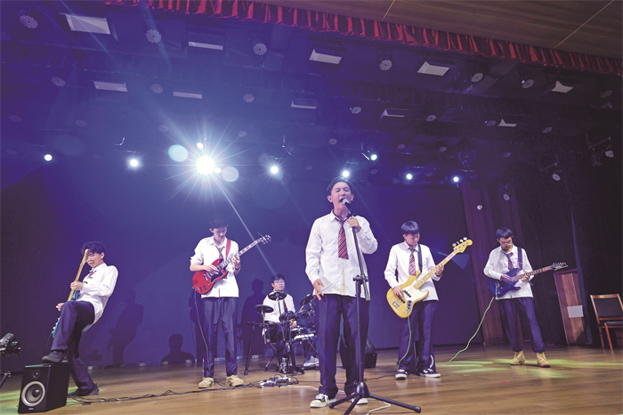 乐队演奏 乐队演奏