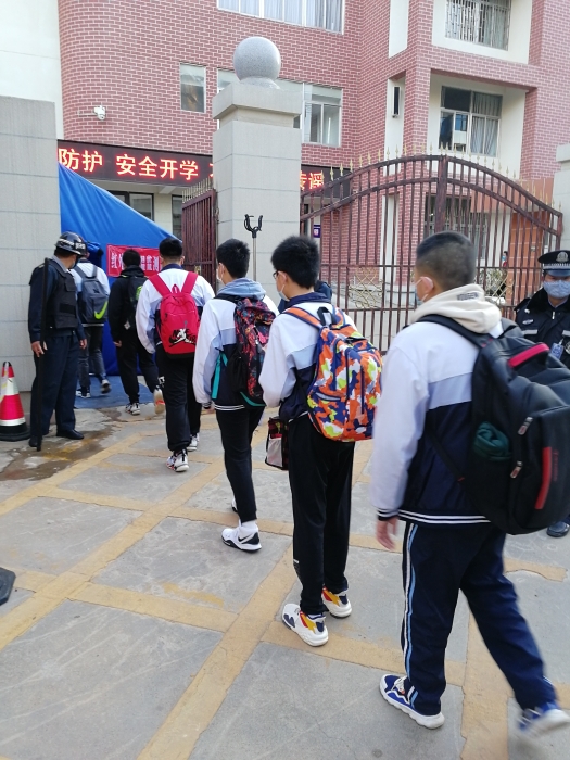 学生有序上学2 学生有序上学2