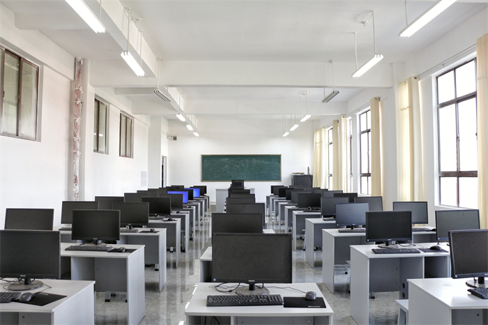 计算机室