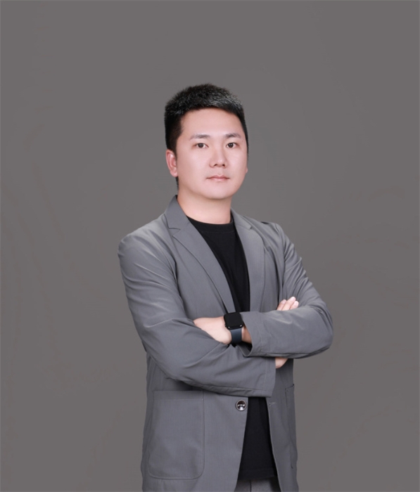 晋宁区级骨干教师、昆明市中小学心理健康教育专家指导委员会委员 王俊 晋宁区级骨干教师、昆明市中小学心理健康教育专家指导委员会委员 王俊