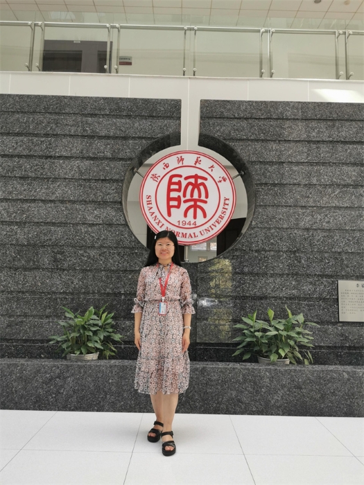 昆明市级“教坛新秀”、晋宁区级“优秀教师”、晋宁区级“教坛新秀”杨青青 昆明市级“教坛新秀”、晋宁区级“优秀教师”、晋宁区级“教坛新秀”杨青青