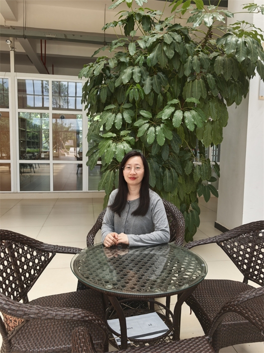 昆明市教坛新秀 、晋宁区优秀教师 黄秋菊 昆明市教坛新秀 、晋宁区优秀教师 黄秋菊