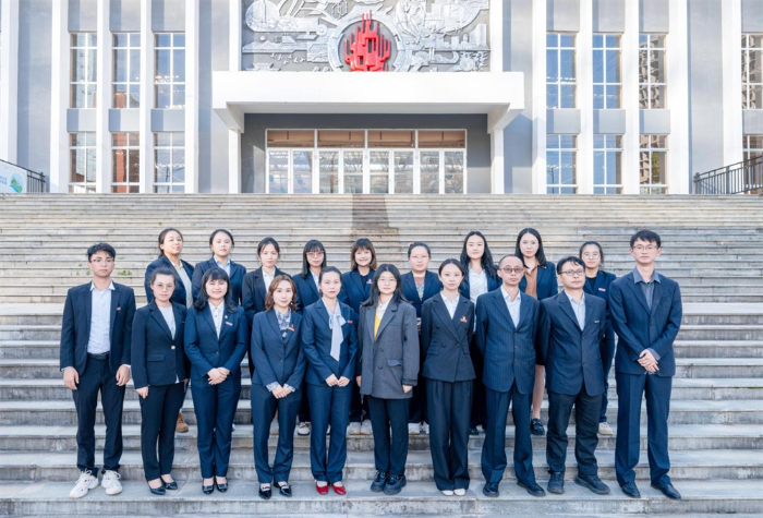 69教师图片2_副本 69教师图片2_副本