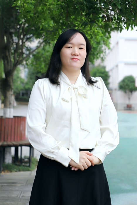 高中思政区级学科带头人:罗蔓 高中思政区级学科带头人:罗蔓