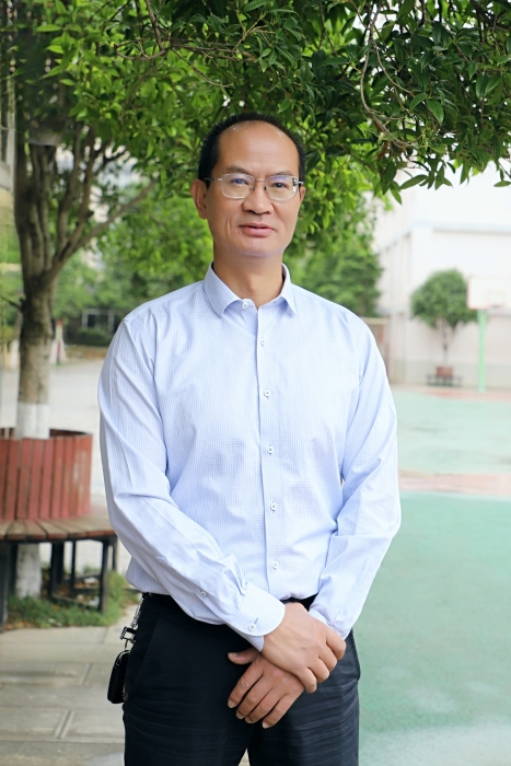 高中化学市级优秀班主任:陶子金 高中化学市级优秀班主任:陶子金