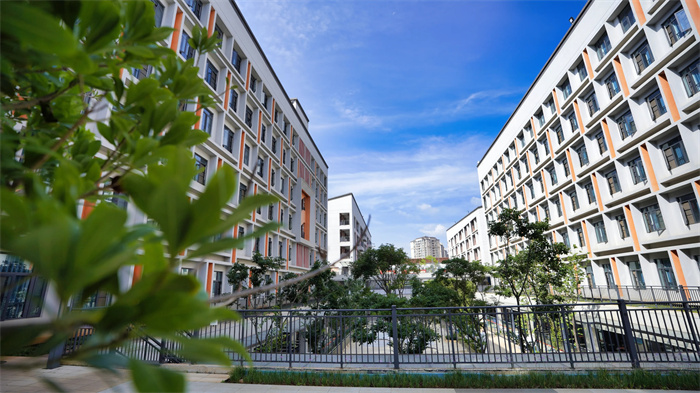 7. 宿舍外景 7. 宿舍外景