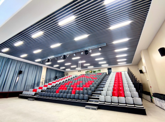 多功能报告厅 多功能报告厅